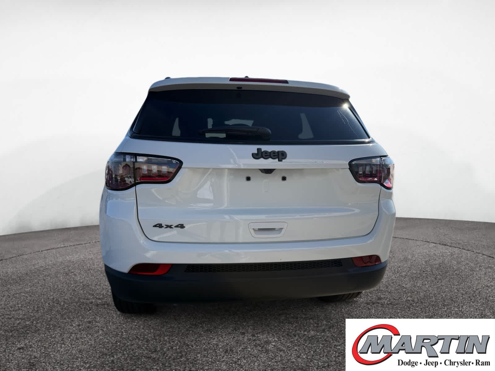 2026 Jeep Compass Latitude Altitude photo 4