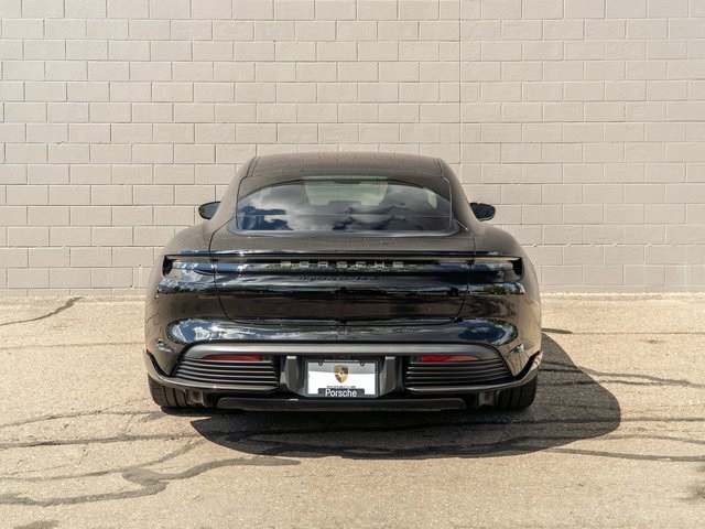2024 Porsche Taycan Turbo S photo 6
