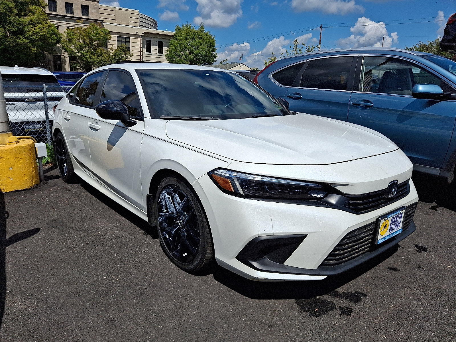 2022 Honda Civic Sport photo 3