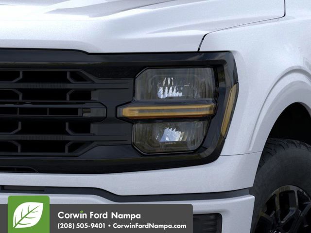 2025 Ford F-150 XLT photo 17