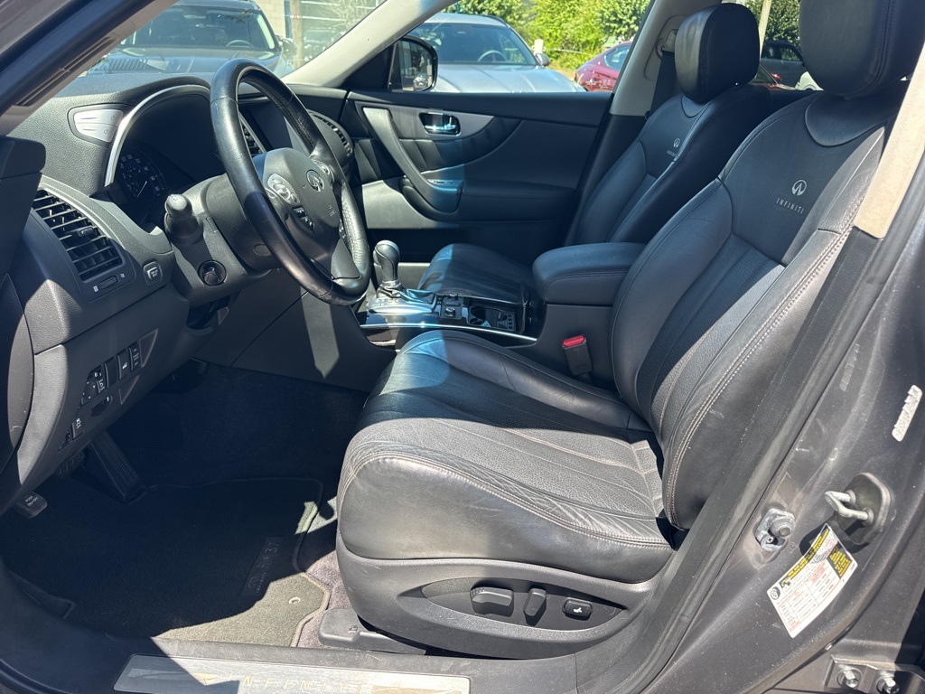 2013 Infiniti FX37 Base photo 15