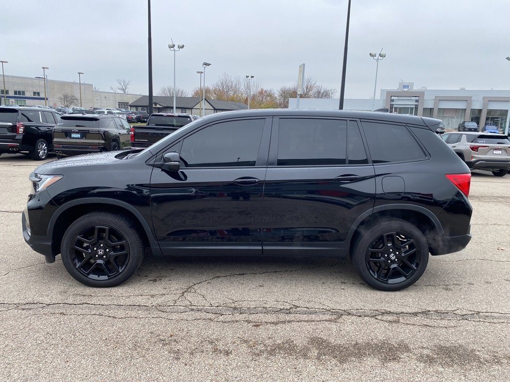 2025 Honda Passport EX-L photo 2