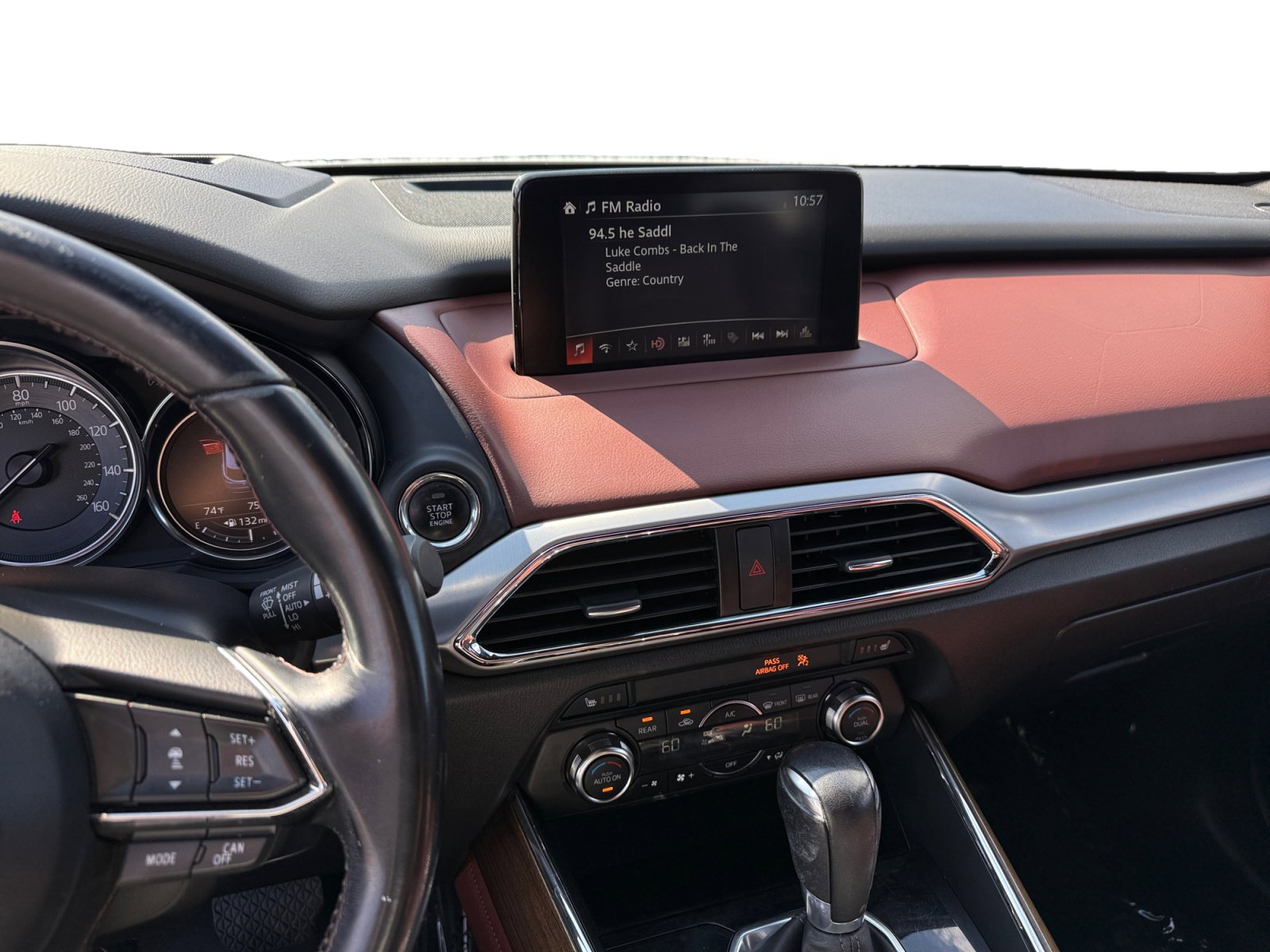 2016 Mazda CX-9 Signature photo 12