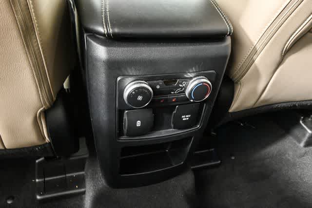 2021 Ford Explorer Limited photo 16