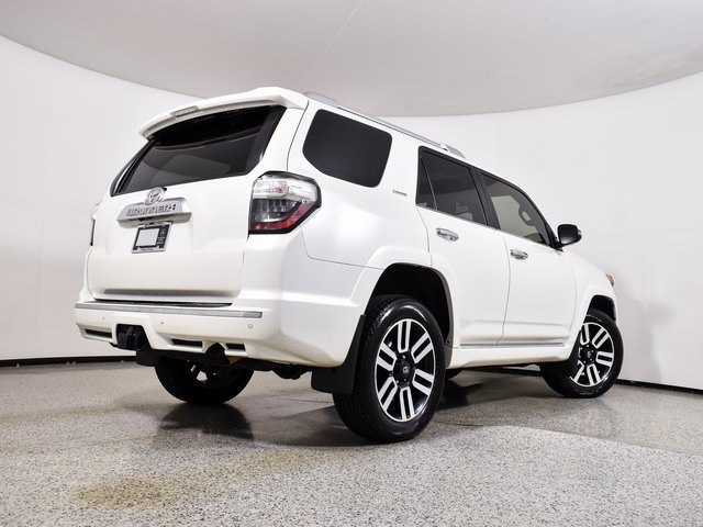 2022 Toyota 4Runner Limited photo 3