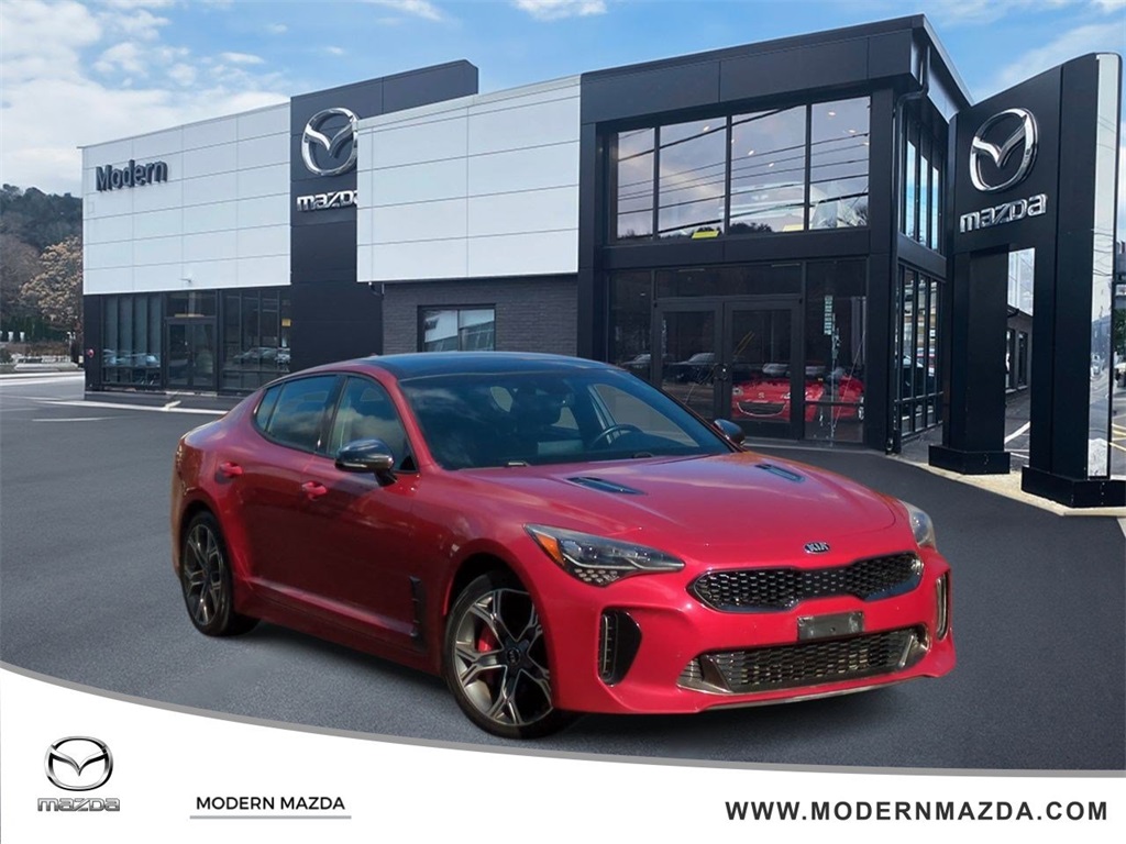 2018 Kia Stinger GT2's photo