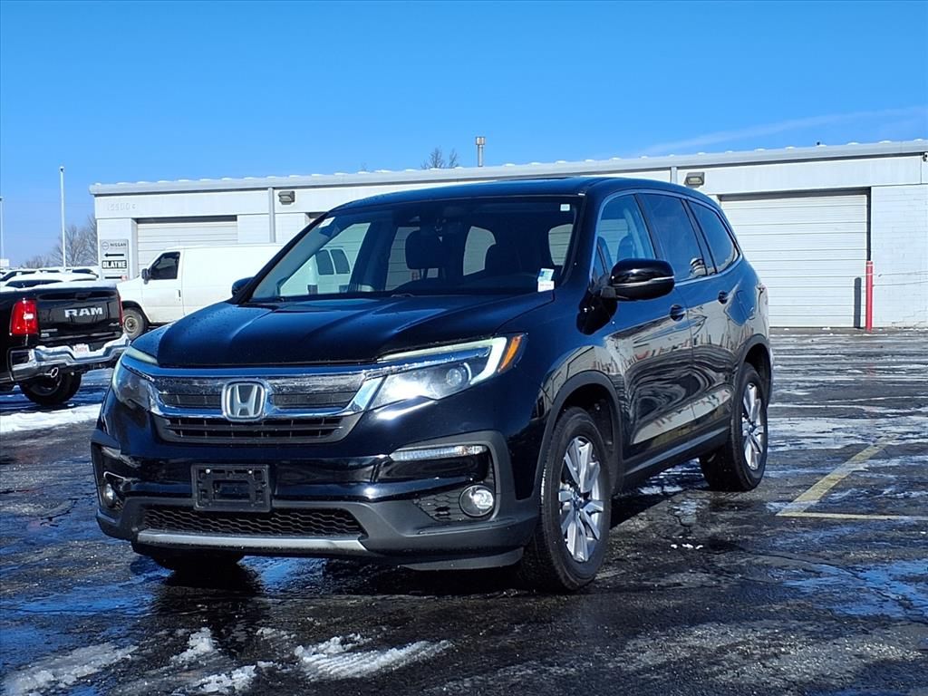 Used 2019 Honda Pilot EX-L with VIN 5FNYF5H53KB025090 for sale in Kansas City