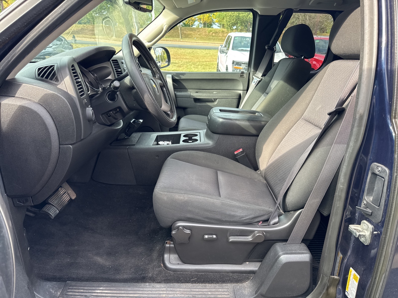 2012 Chevrolet Silverado 1500 LT photo 7