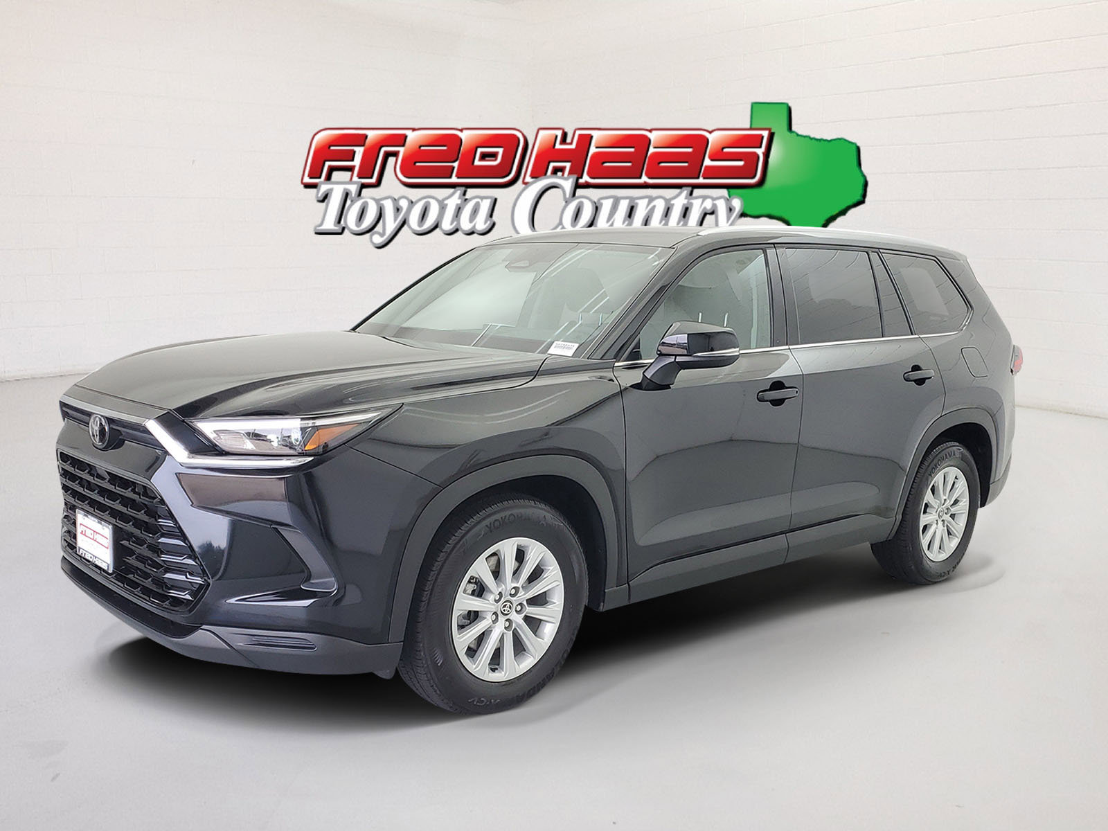 2025 Toyota Grand Highlander XLE's photo