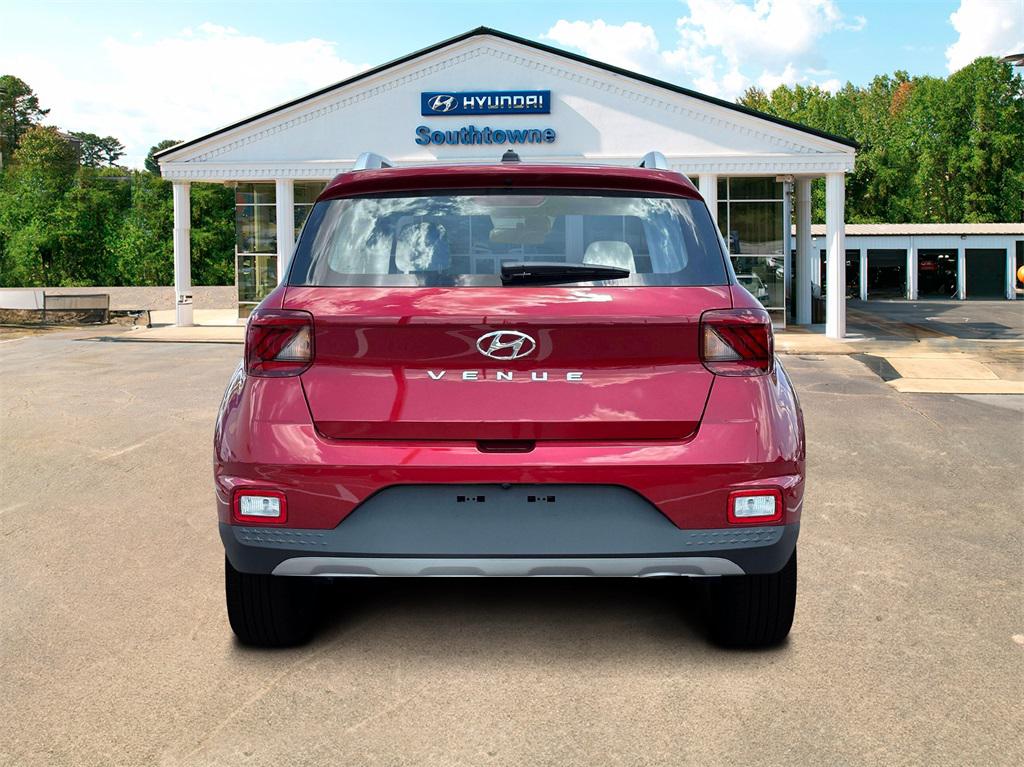 2025 Hyundai Venue Limited photo 6