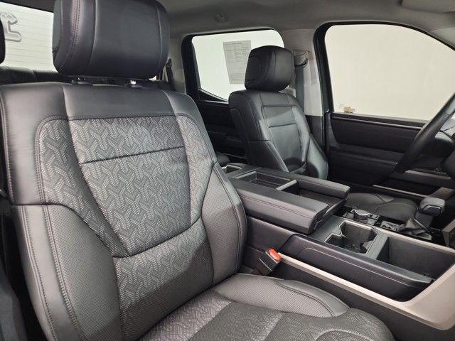 2022 Toyota Tundra SR5 CrewMax photo 24
