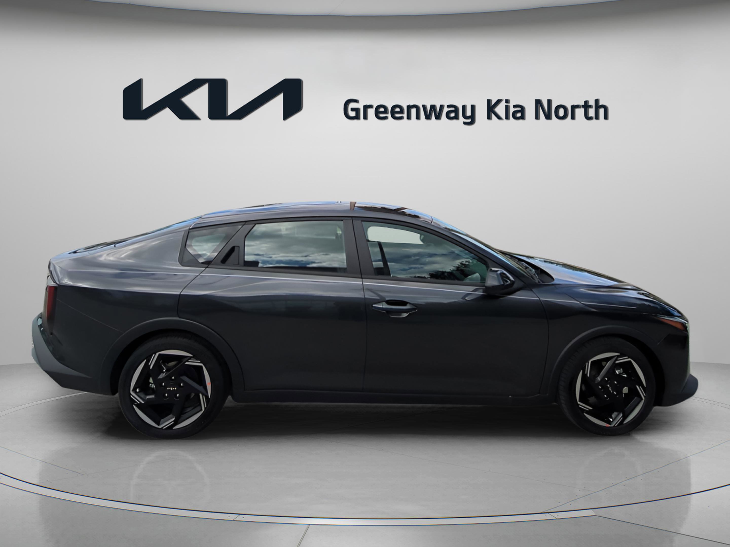 2025 Kia K4 EX photo 8