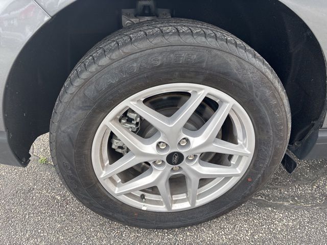 2024 Ford Edge SEL photo 10