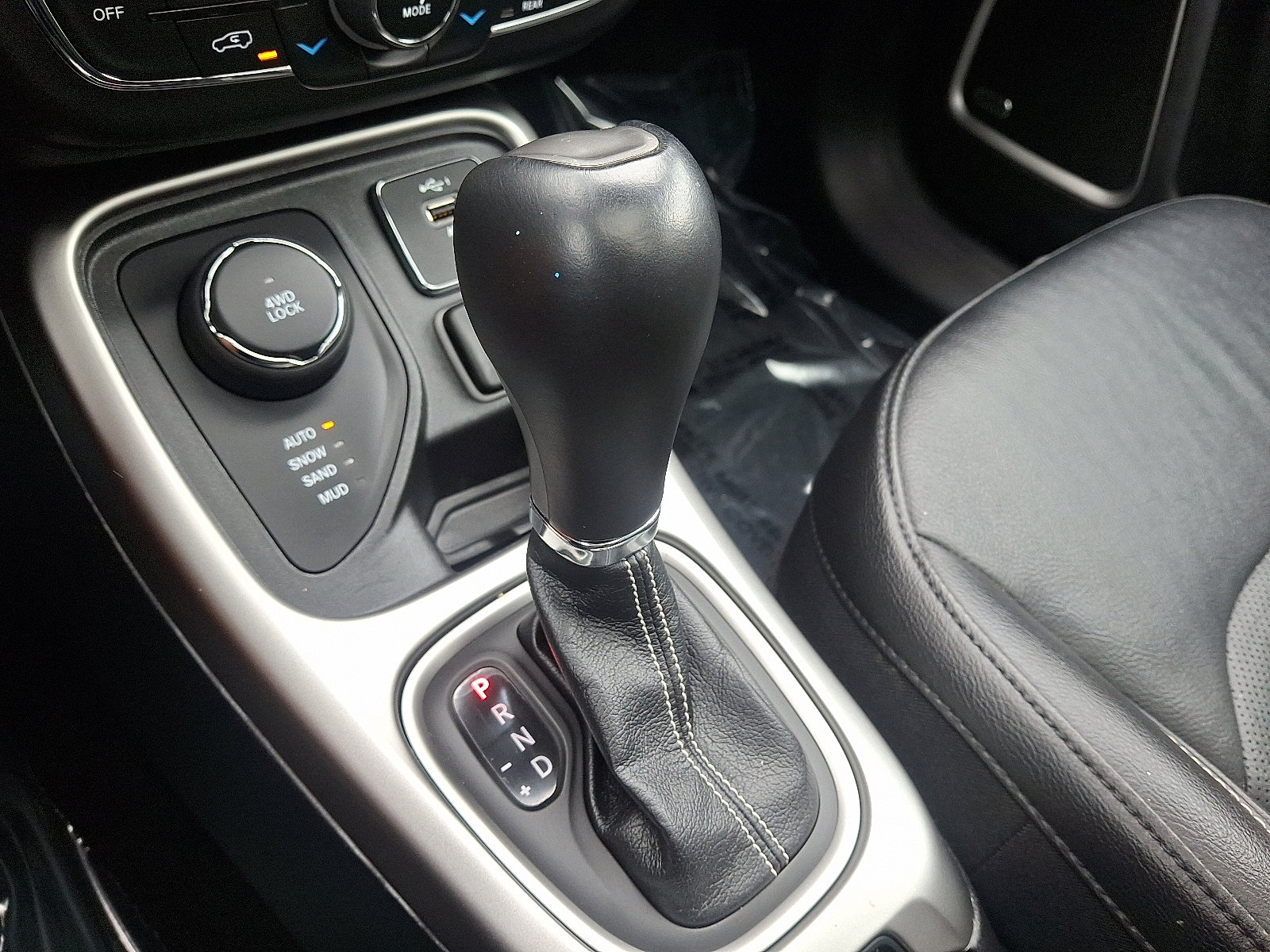 2021 Jeep Compass Altitude photo 10