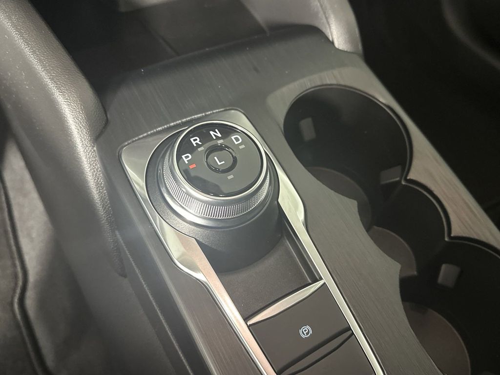 2025 Ford Escape Active photo 26