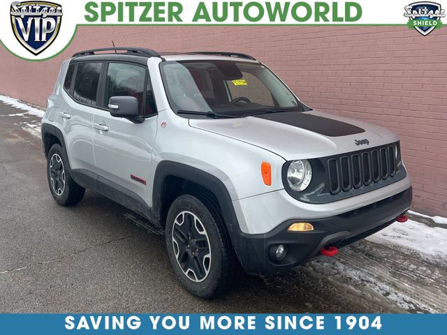 2017 Jeep Renegade Trailhawk's photo