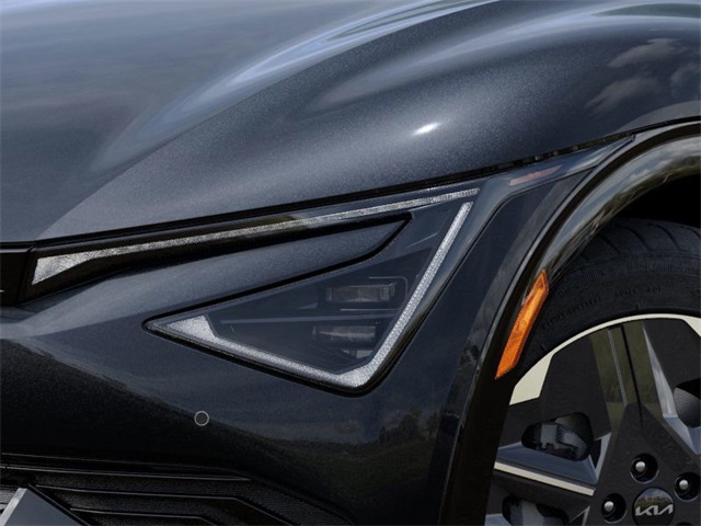 2025 Kia EV6 Light photo 8