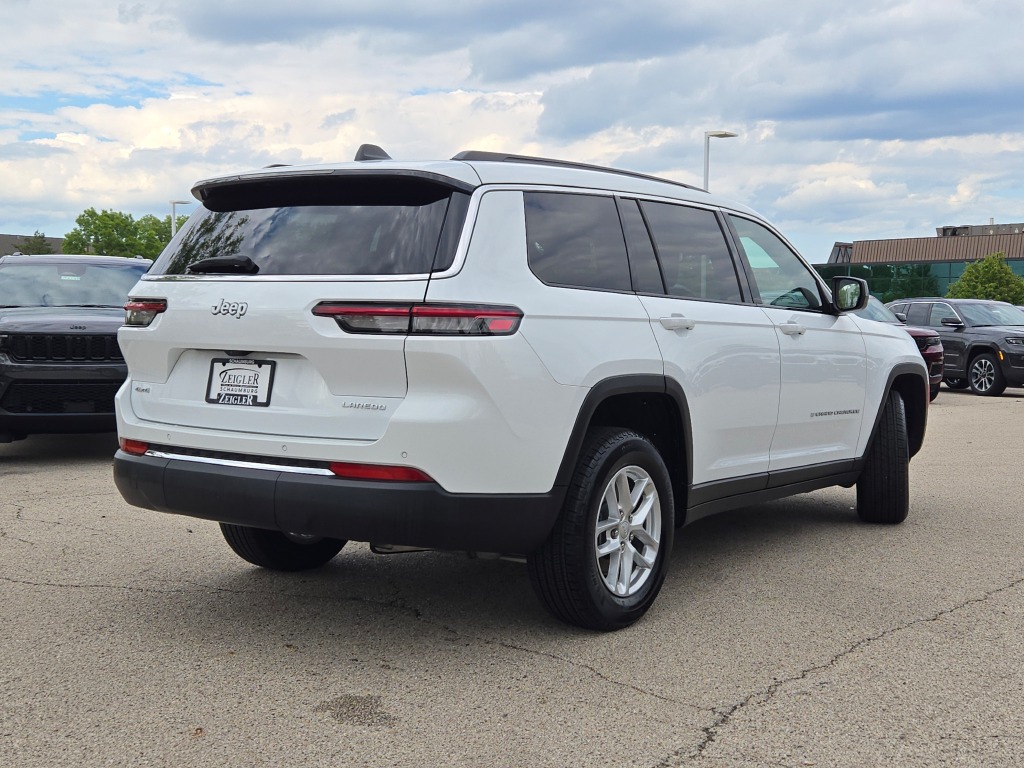 2024 Jeep Grand Cherokee Laredo photo 14