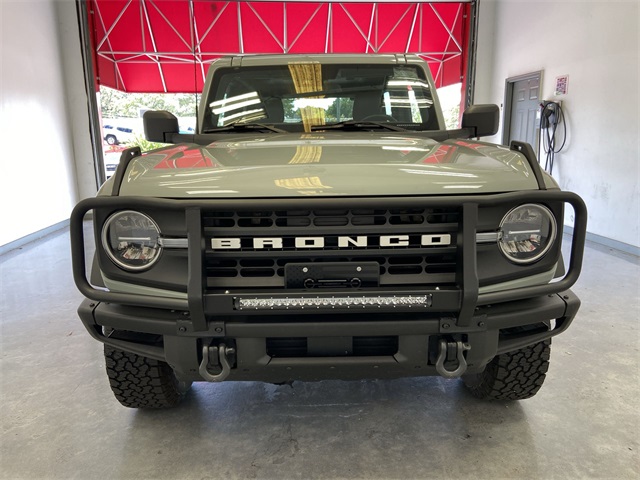 2022 Ford Bronco Black Diamond photo 12