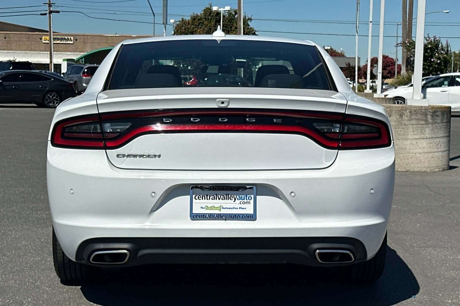 2023 Dodge Charger SXT photo 5