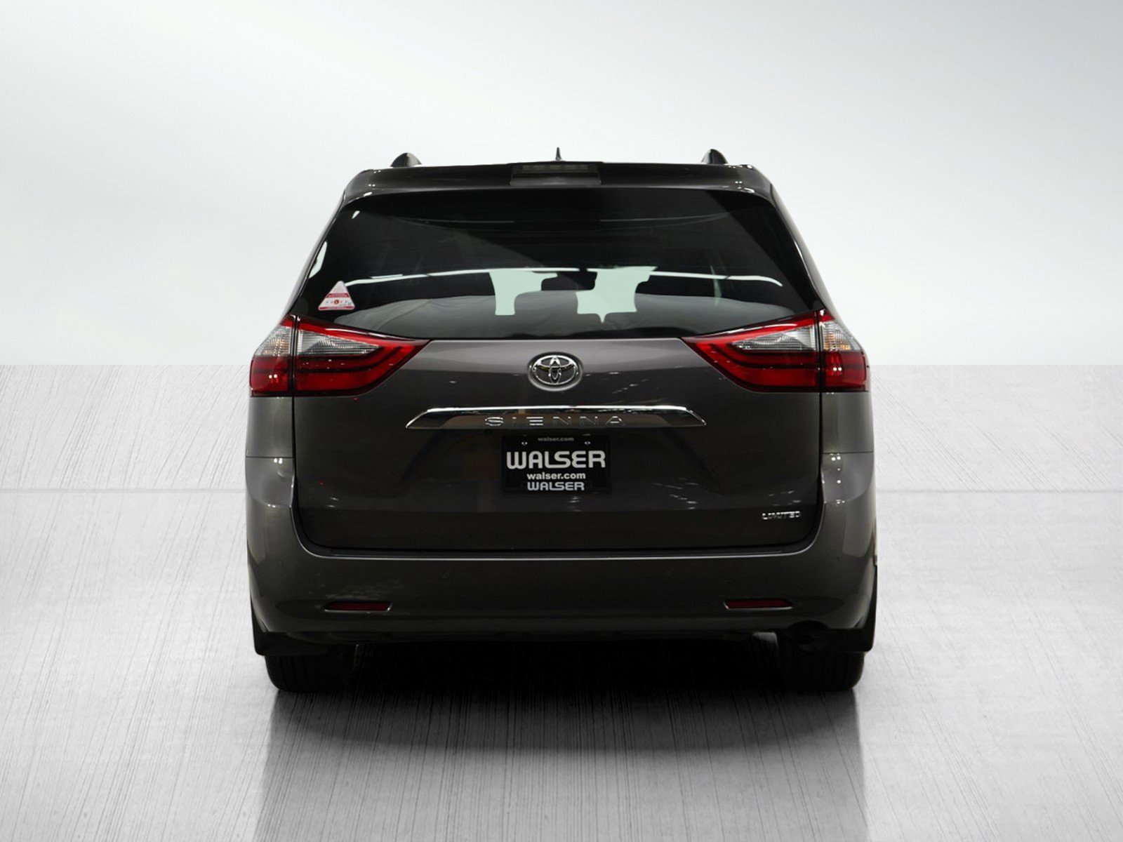 2020 Toyota Sienna Limited photo 4
