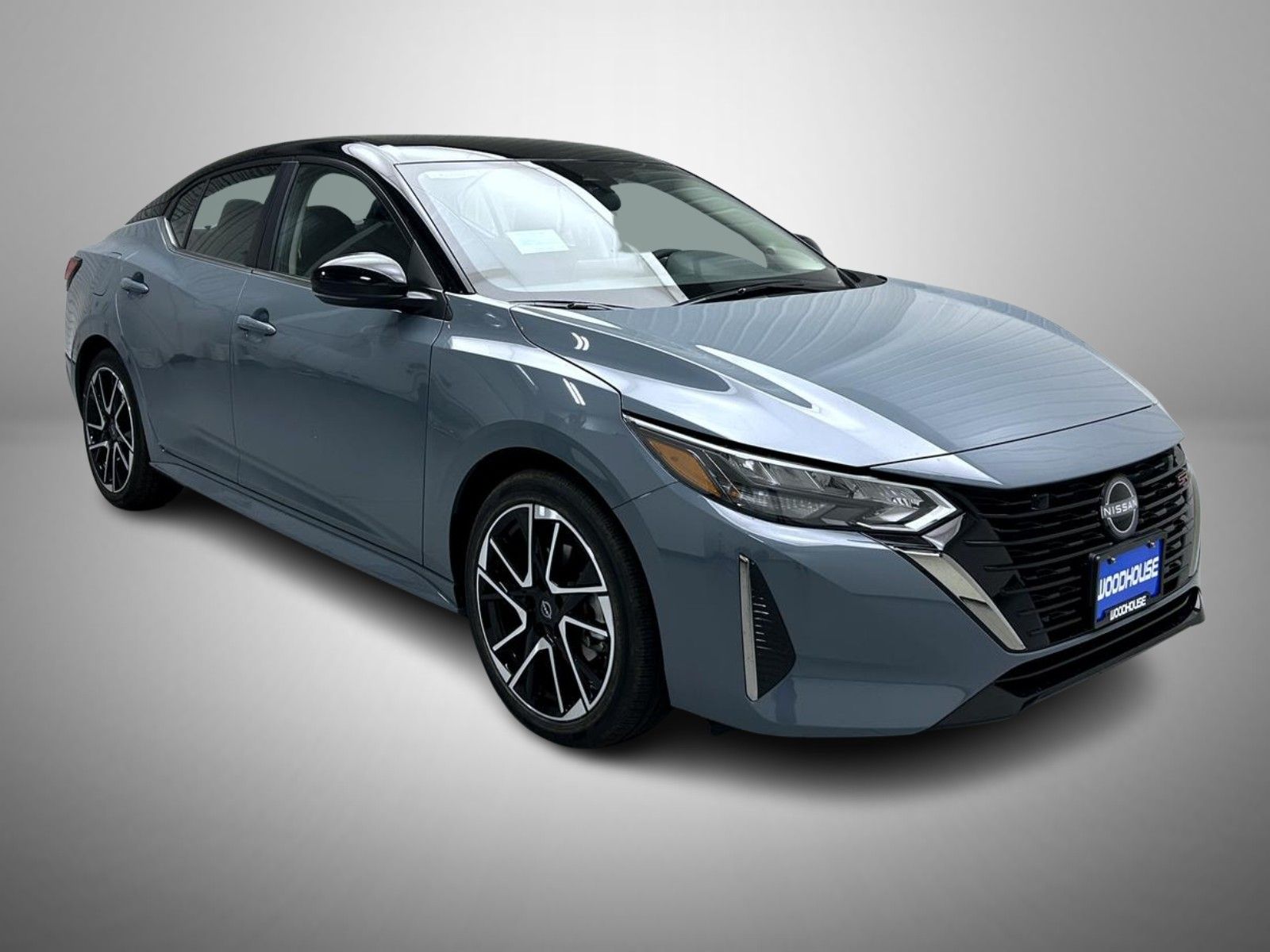 2025 Nissan Sentra SR photo 3