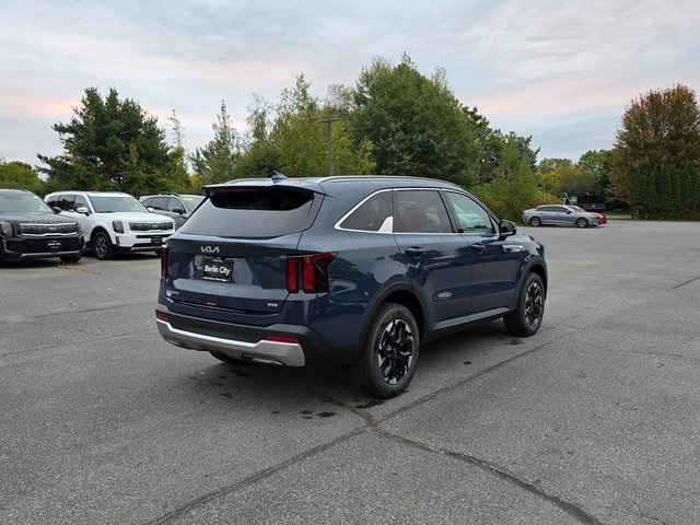 2026 Kia Sorento S photo 2