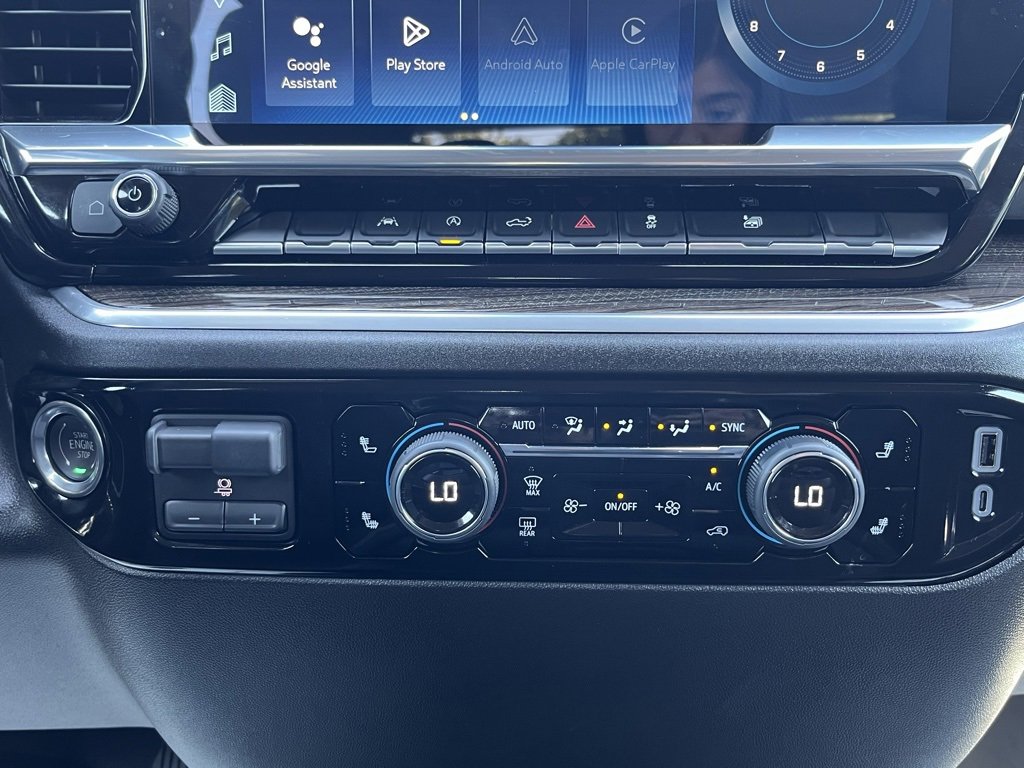 2025 Chevrolet Silverado 1500 LT photo 8