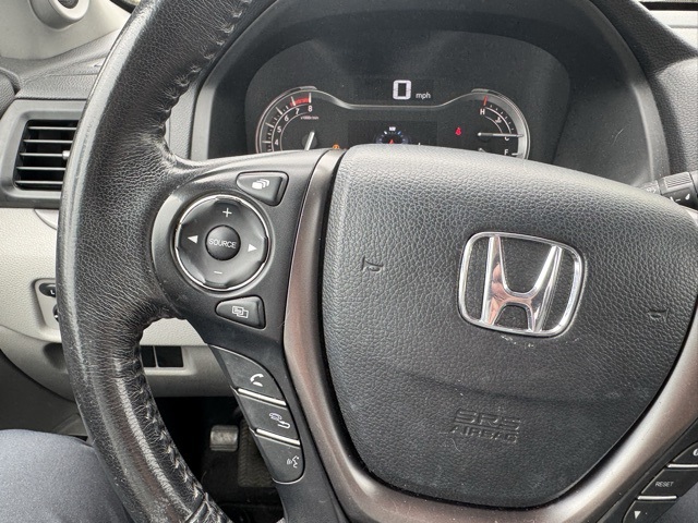 2017 Honda Pilot EX-L photo 17