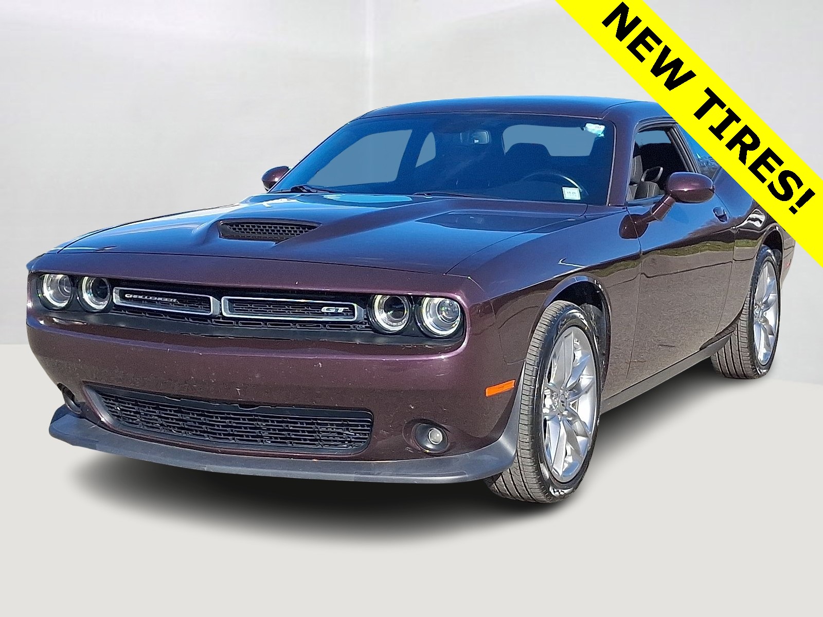 2022 Dodge Challenger GT's photo
