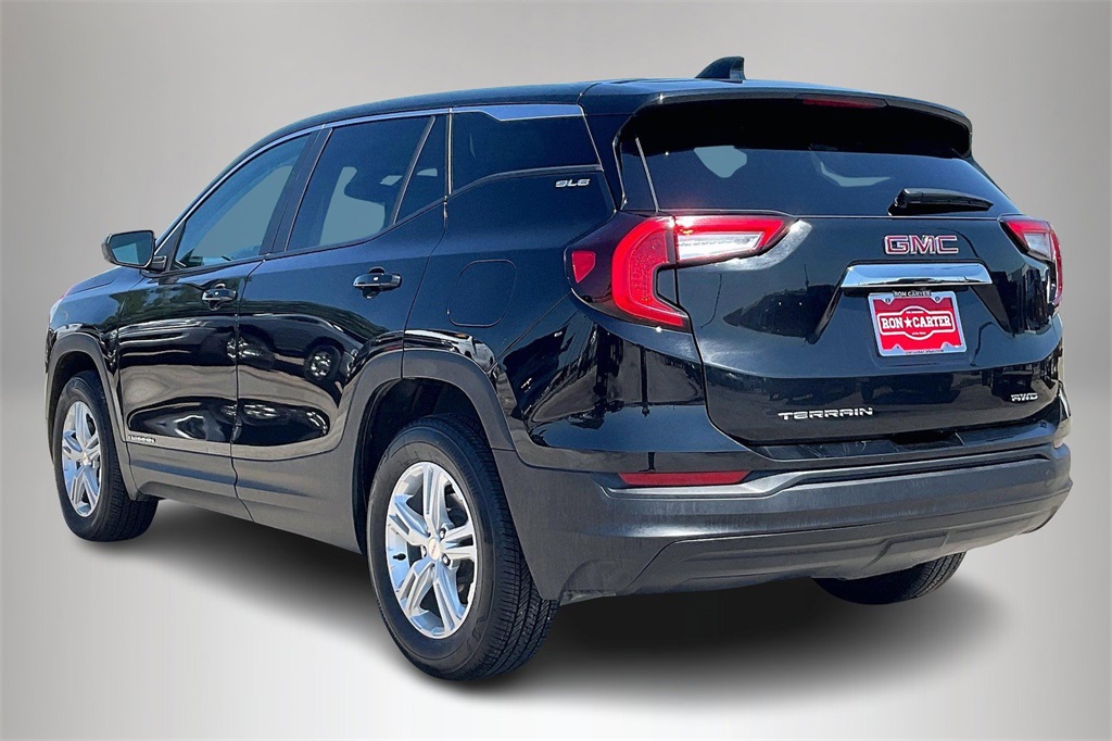 2024 Gmc Terrain SLE photo 4