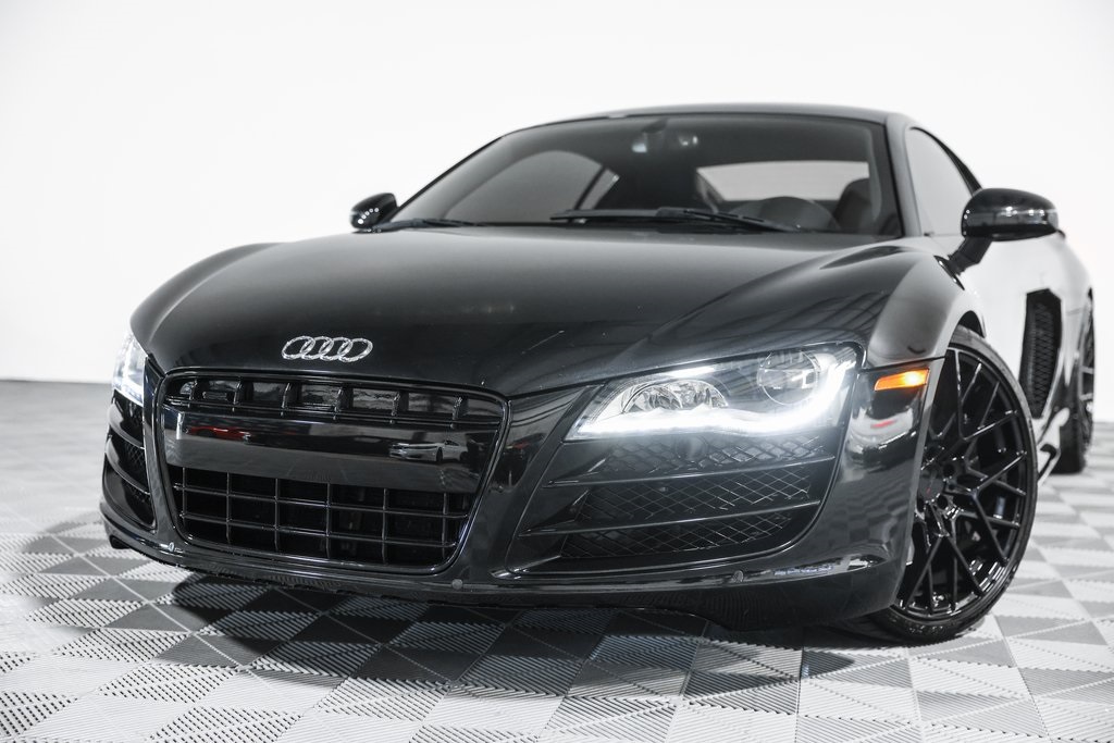 2012 Audi R8 5.2 Quattro photo 9