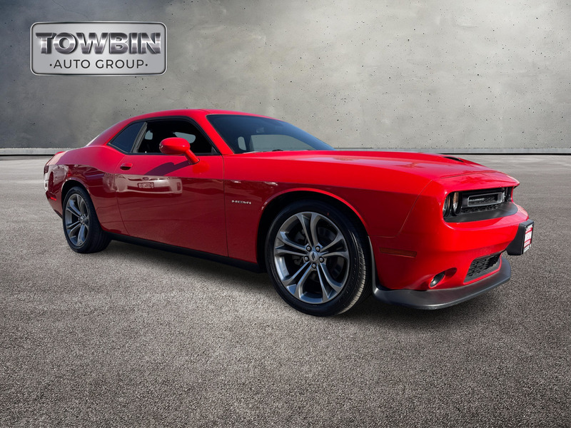 2022 Dodge Challenger R/T photo 2
