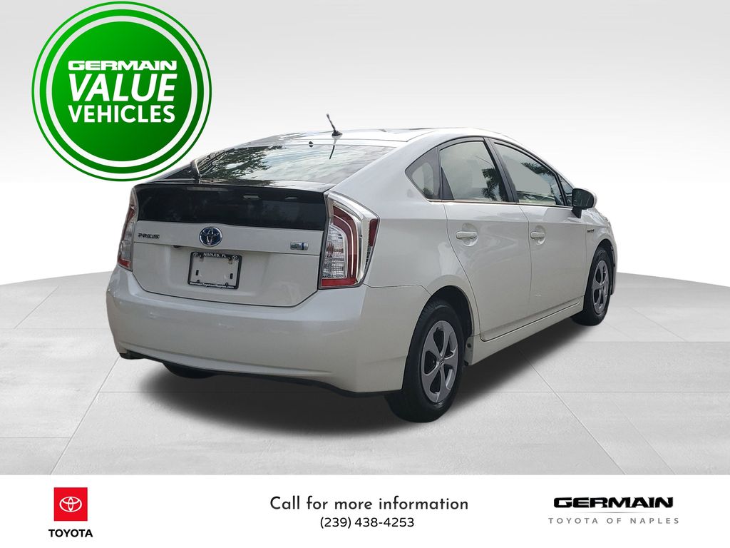 2012 Toyota Prius Two photo 5