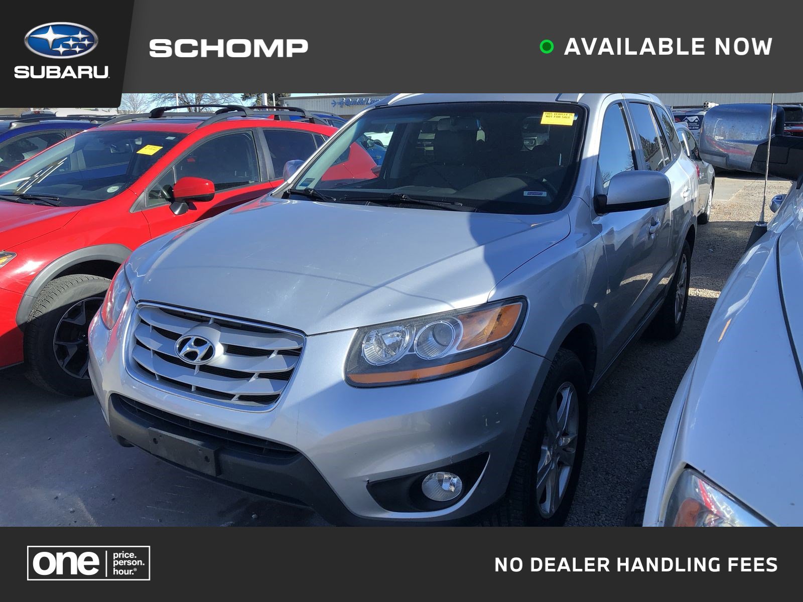 2011 Hyundai Santa Fe SE's photo