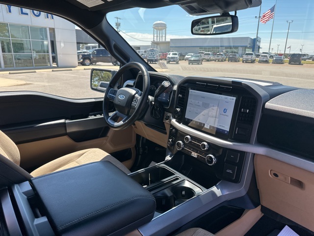2023 Ford F-150 XLT photo 10