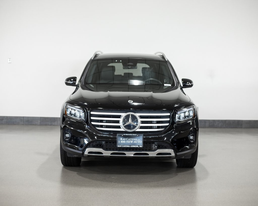2024 Mercedes Benz GLB 4MATIC 250 photo 2