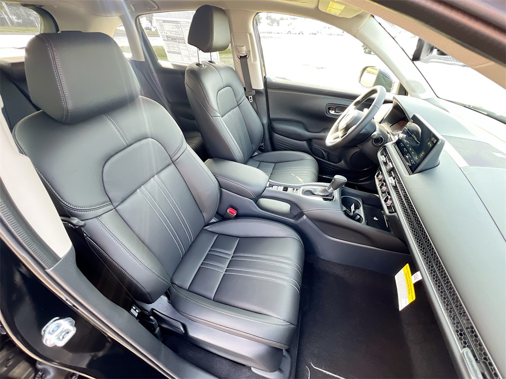 2026 Honda HR-V EX-L photo 27