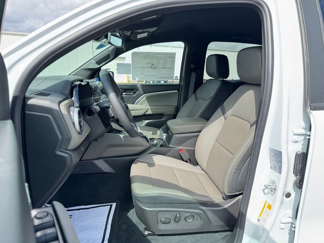 2025 Chevrolet Colorado ZR2 photo 9