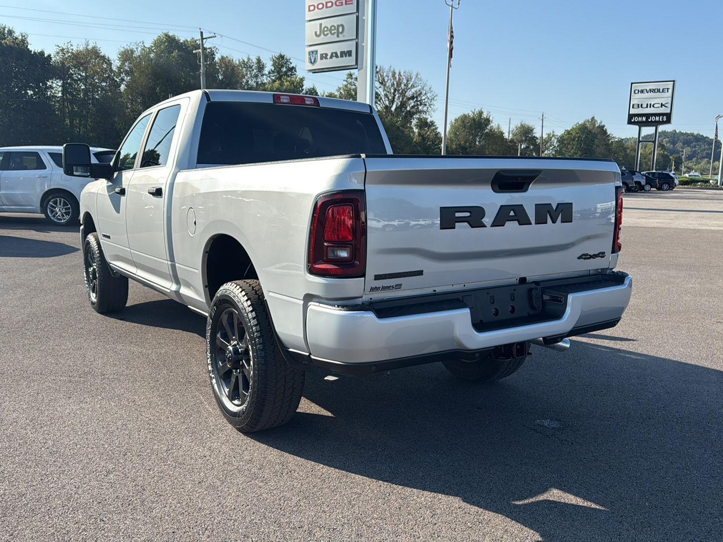 2026 Ram 2500 Big Horn photo 17