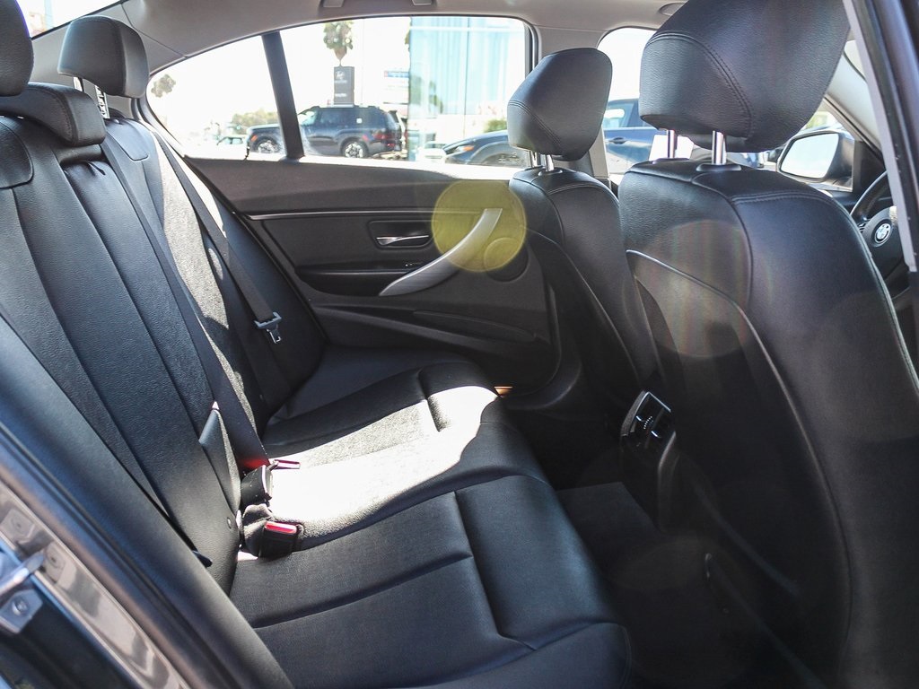 2017 Bmw 320i SA photo 18