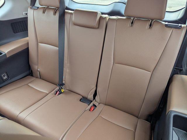 2024 Toyota Grand Highlander XLE photo 15