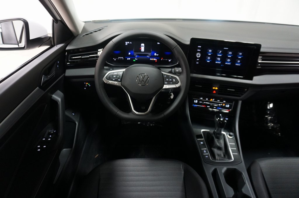 2025 Volkswagen Jetta 1.5T S photo 11