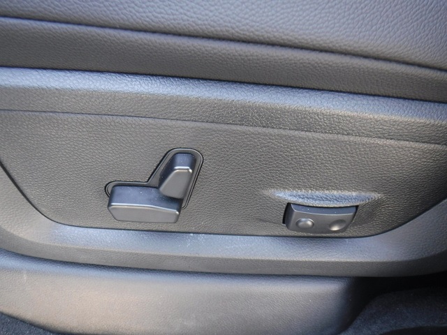 2025 Ram 2500 Big Horn photo 22