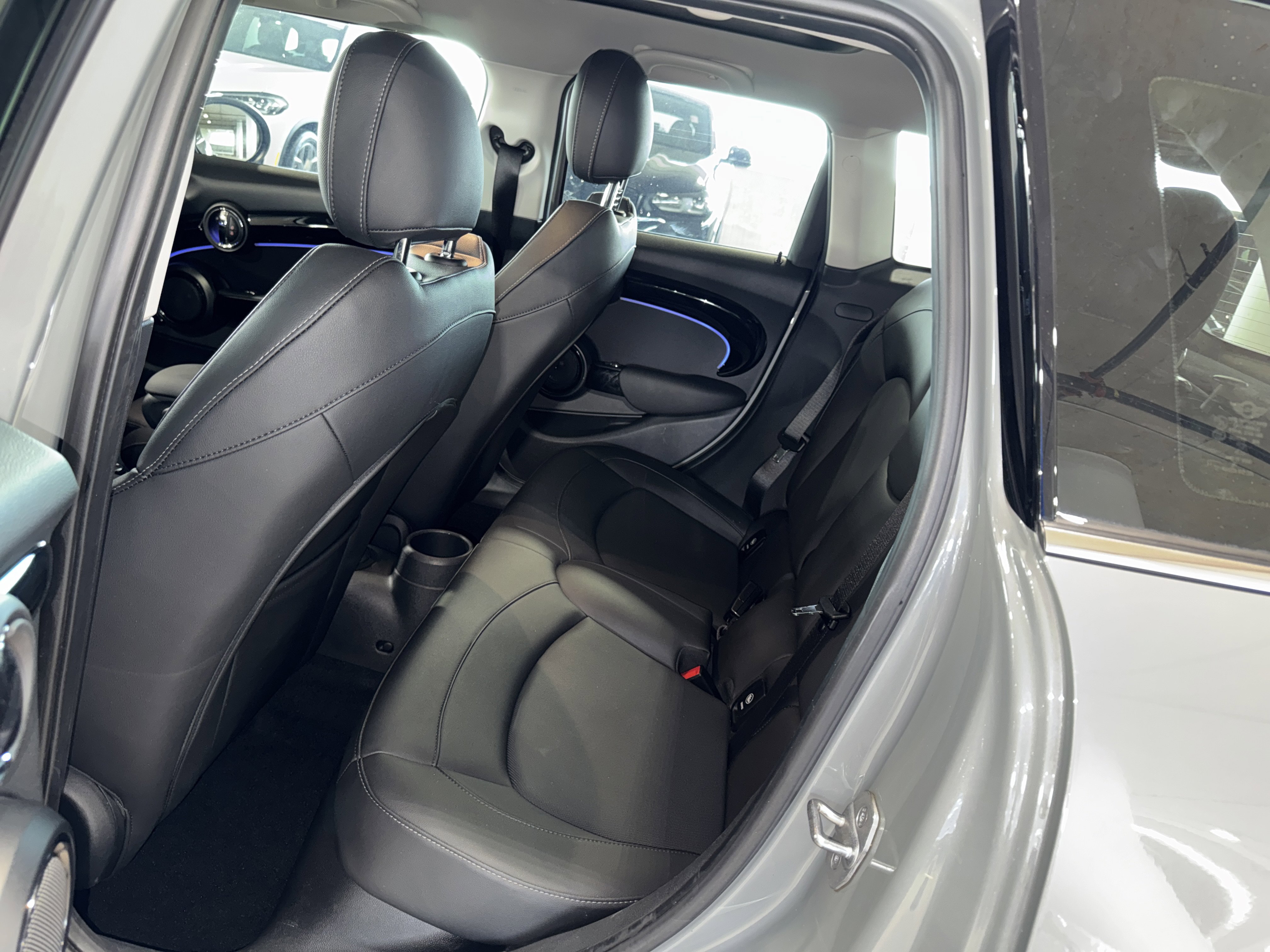 2023 Mini Cooper Hardtop S photo 3