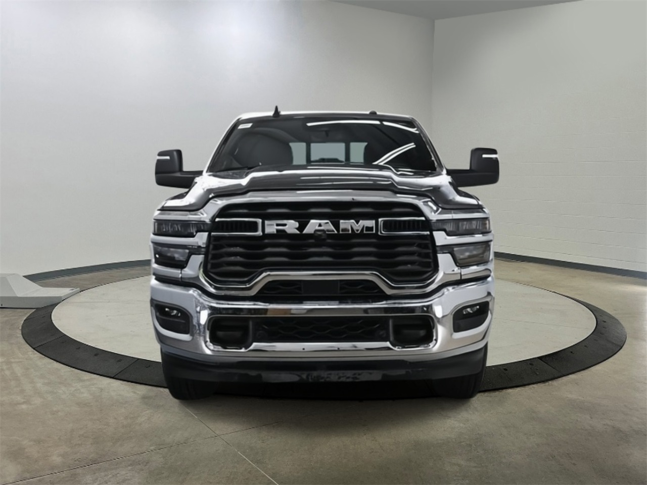 2025 Ram 2500 Tradesman photo 3