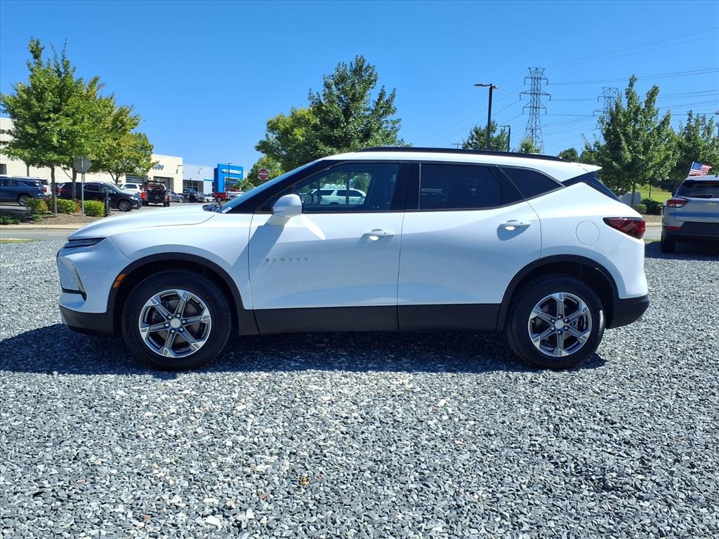 2023 Chevrolet Blazer 2LT photo 25