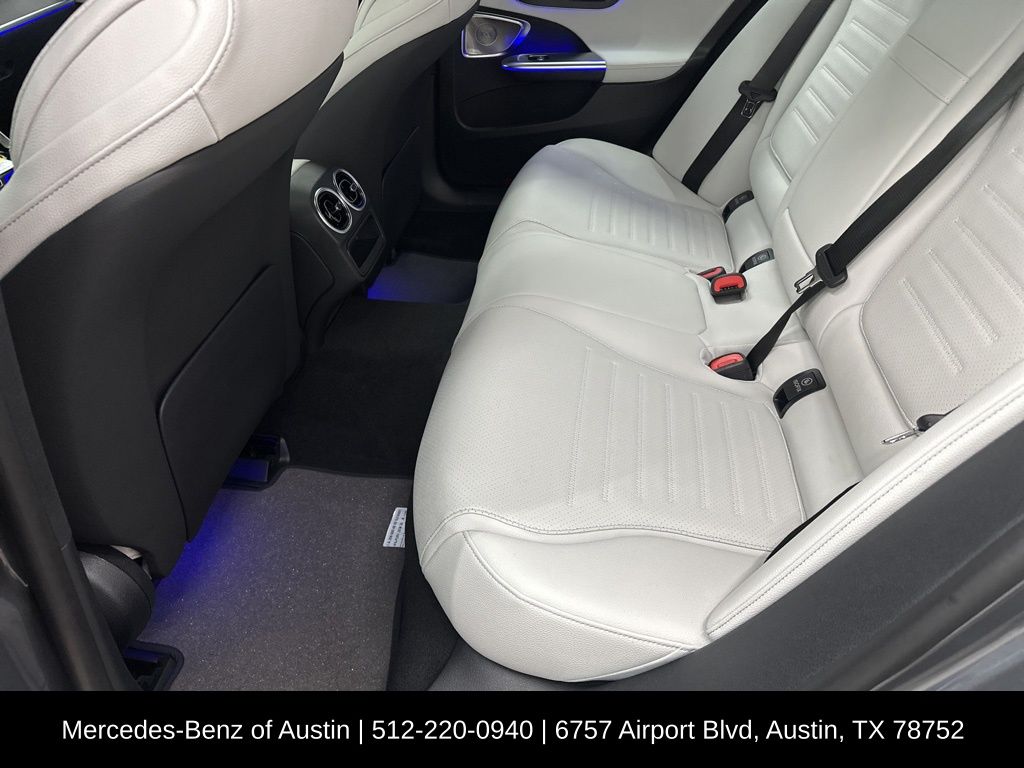 2025 Mercedes Benz C 300 photo 22