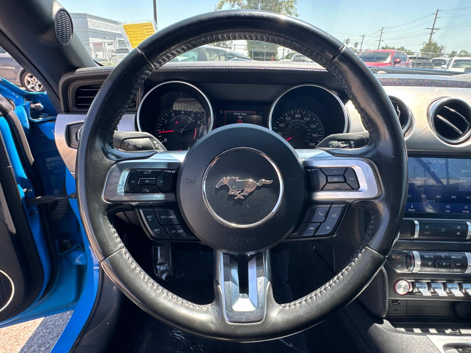 2022 Ford Mustang EcoBoost Premium photo 8