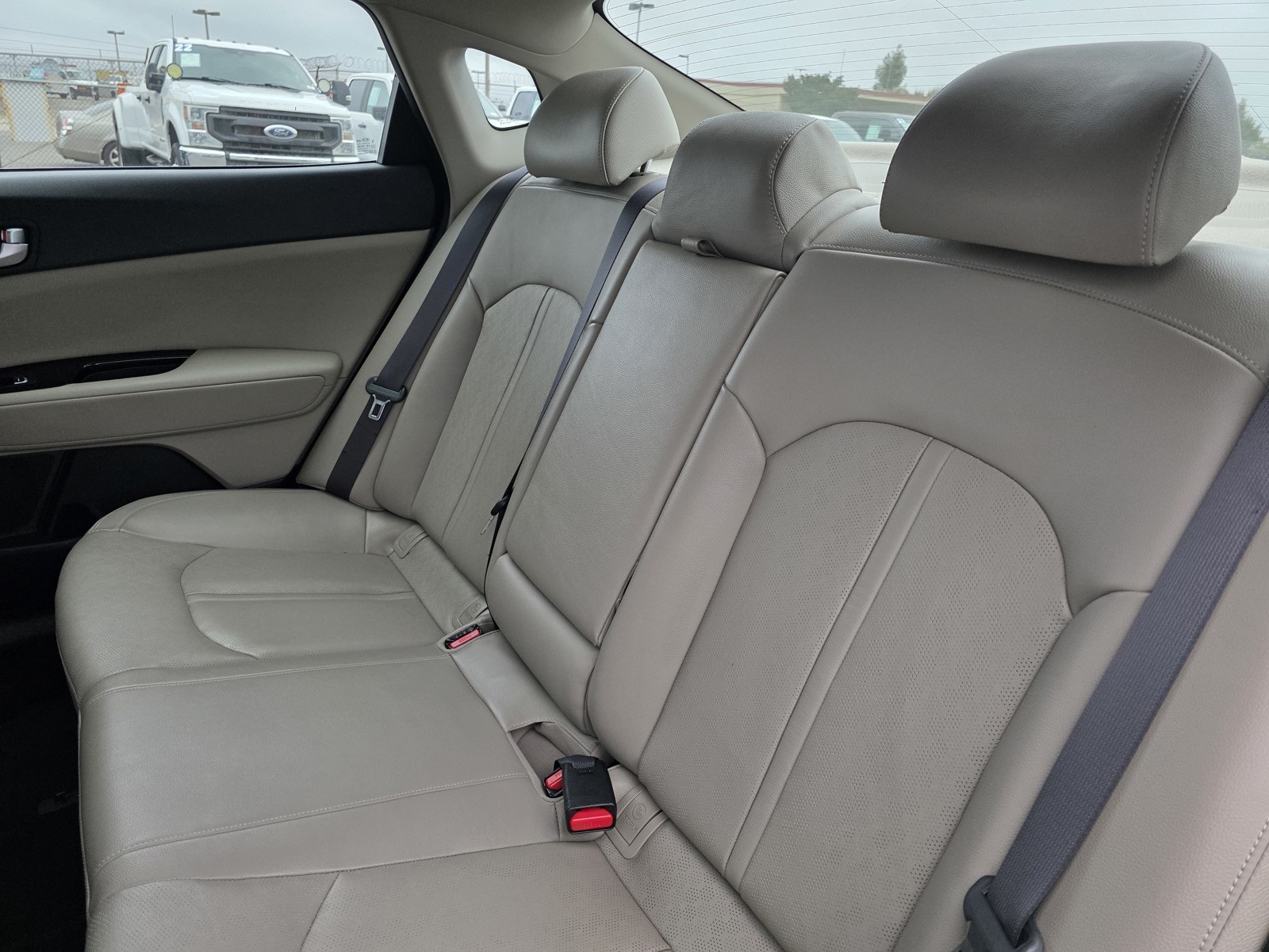 2017 Kia Optima Hybrid EX photo 12